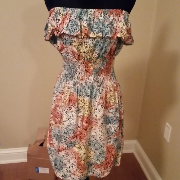 Strapless dress - Picture 1 of 2